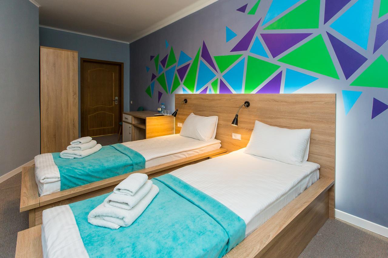 Blum Hotel Lviv Bagian luar foto