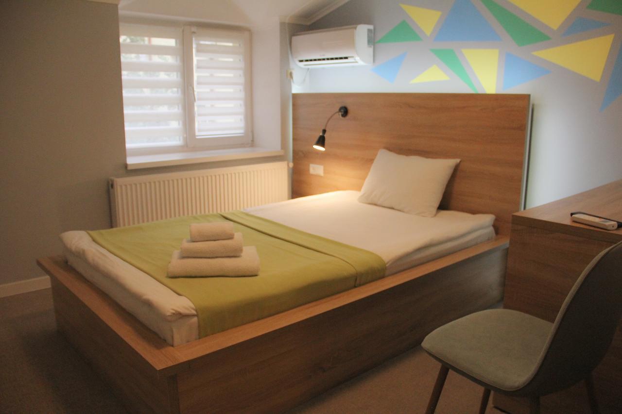 Blum Hotel Lviv Bagian luar foto